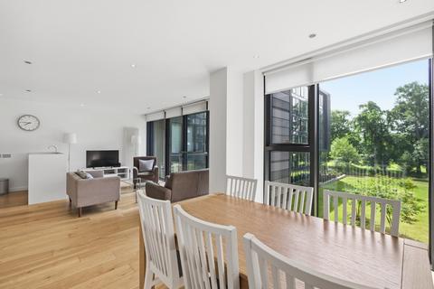 undefined, 5/5 Simpson Loan, Edinburgh, EH3