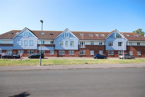 2 bedroom apartment to rent, Lakewood Road, Highcliffe, Christchurch