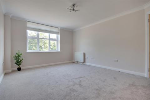 2 bedroom apartment to rent, Lakewood Road, Highcliffe, Christchurch