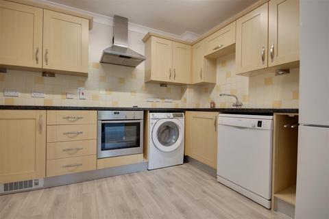 2 bedroom apartment to rent, Lakewood Road, Highcliffe, Christchurch