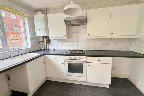 3 bedroom terraced house for sale, Sutton Close, Macclesfield