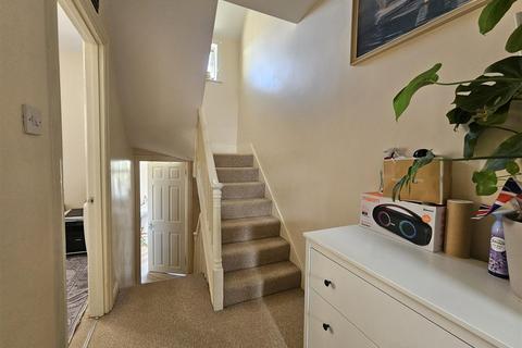 2 bedroom maisonette for sale, Grosvenor Road, Aldershot