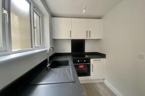 2 bedroom apartment to rent, Bitterne Road, SOUTHAMPTON