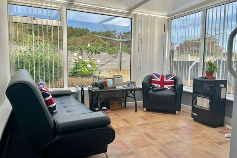 2 bedroom semi-detached bungalow for sale, Cae'r Mynydd, Holyhead, Anglesey, LL65