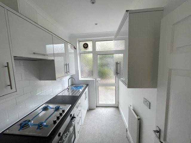 House in London, Chatterton Village, Southborough - View 4