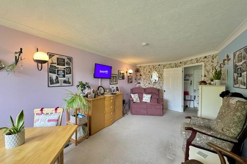 undefined, Station Road, Thorpe Bay, SS1