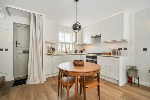 2 bedroom terraced house for sale, Conduit Passage, London, W2
