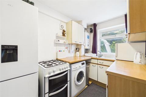 undefined, Avon Close, Calcot, Reading, Berkshire, RG31