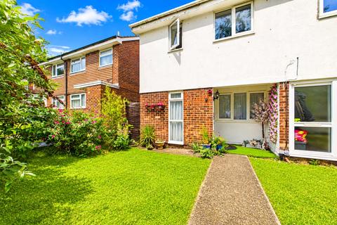 undefined, Avon Close, Calcot, Reading, Berkshire, RG31