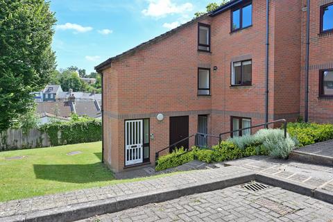 2 bedroom flat for sale, The Farthings, HP1, Hemel Hempstead, HP1