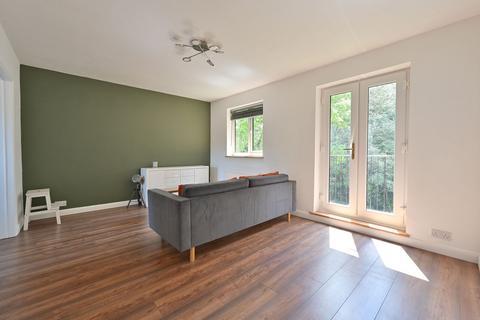 2 bedroom flat for sale, The Farthings, HP1, Hemel Hempstead, HP1