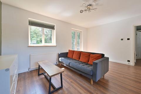2 bedroom flat for sale, The Farthings, HP1, Hemel Hempstead, HP1
