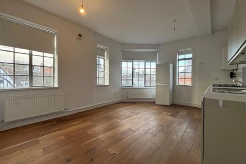 2 bedroom apartment to rent, East Street, Tonbridge, TN9