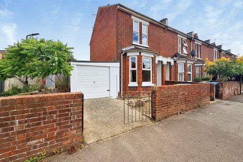 undefined, Leighton Avenue, Southampton SO15