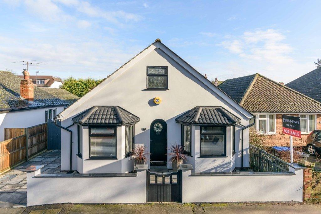 4 bedroom bungalow for sale in Surrey on OnTheMarket