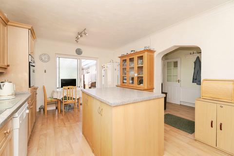 3 bedroom detached bungalow for sale, Rudham Stile Lane, Fakenham
