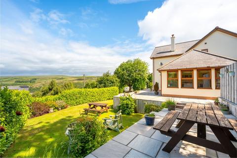 4 bedroom detached house for sale, Miners Row, Llanelly Hill, Abergavenny, NP7