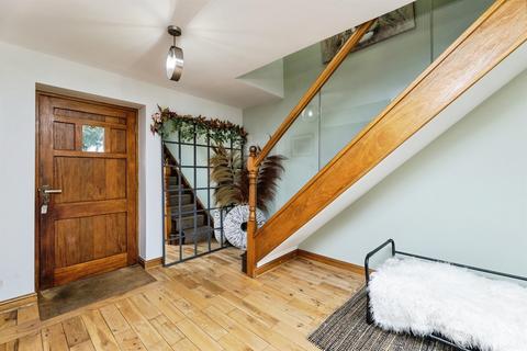 4 bedroom cottage for sale, Middlecliff Lane, Little Houghton, Barnsley