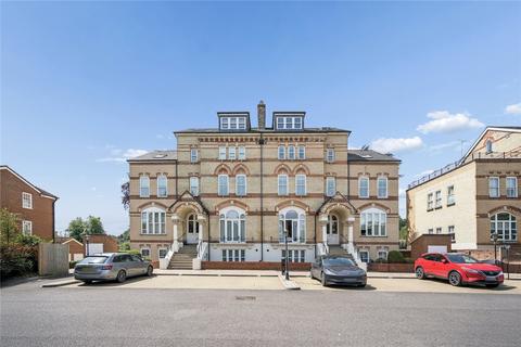 2 bedroom apartment for sale, Savill Court 1-3, Fairmile, Henley-on-Thames, Oxfordshire, RG9