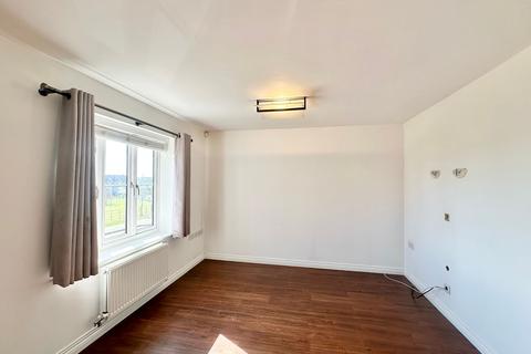 2 bedroom flat to rent, Santa Cruz Avenue, Bletchley, MK3
