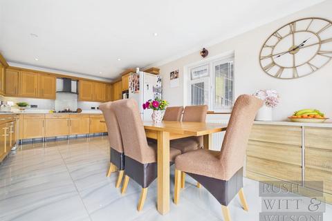 5 bedroom detached house for sale, Stonebeach Rise, St. Leonards-On-Sea