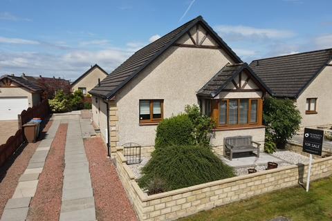 3 bedroom detached bungalow for sale, 73 Baillie Avenue, Harthill ML7 5SY