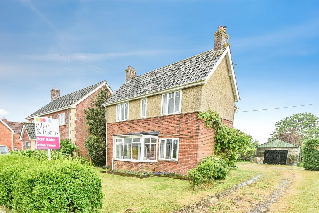 2 bedroom detached house for sale