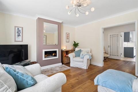 3 bedroom semi-detached house for sale, Swallow Street, Iver Heath SL0