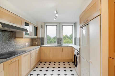 3 bedroom flat for sale, Knightsbridge, London SW7