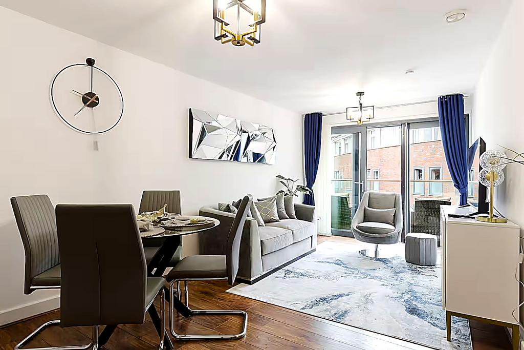 Open-plan living area, open plan living