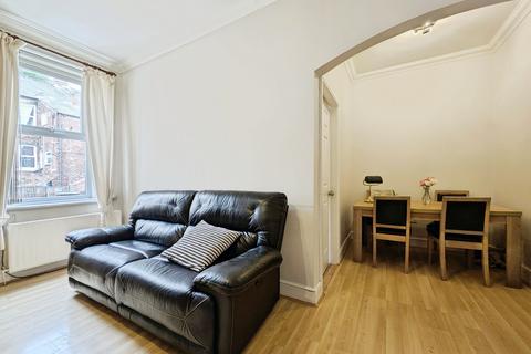 3 bedroom flat for sale, Asher Street, Gateshead, NE10
