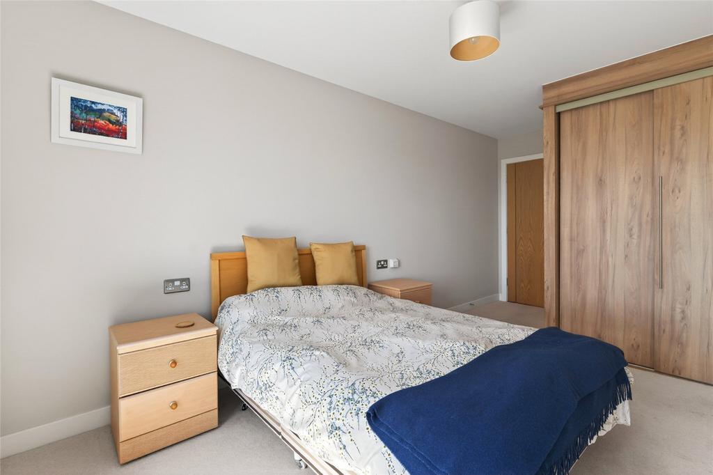 18/14 Murrayfield Rd