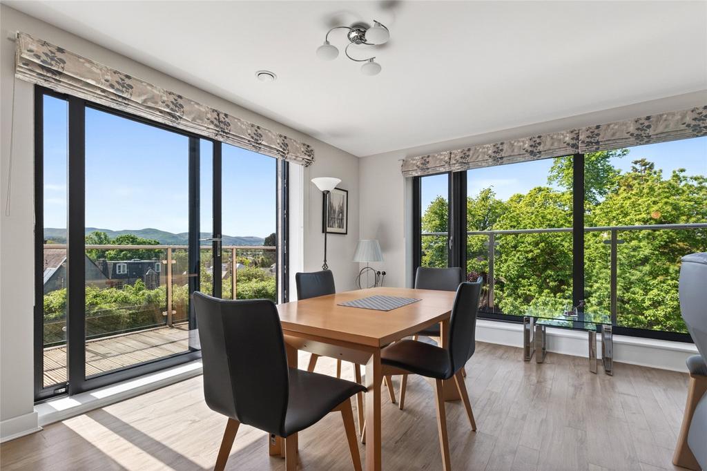 18/14 Murrayfield Rd