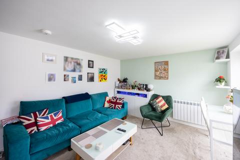2 bedroom apartment for sale, Havilland Street, St. Peter Port, Guernsey