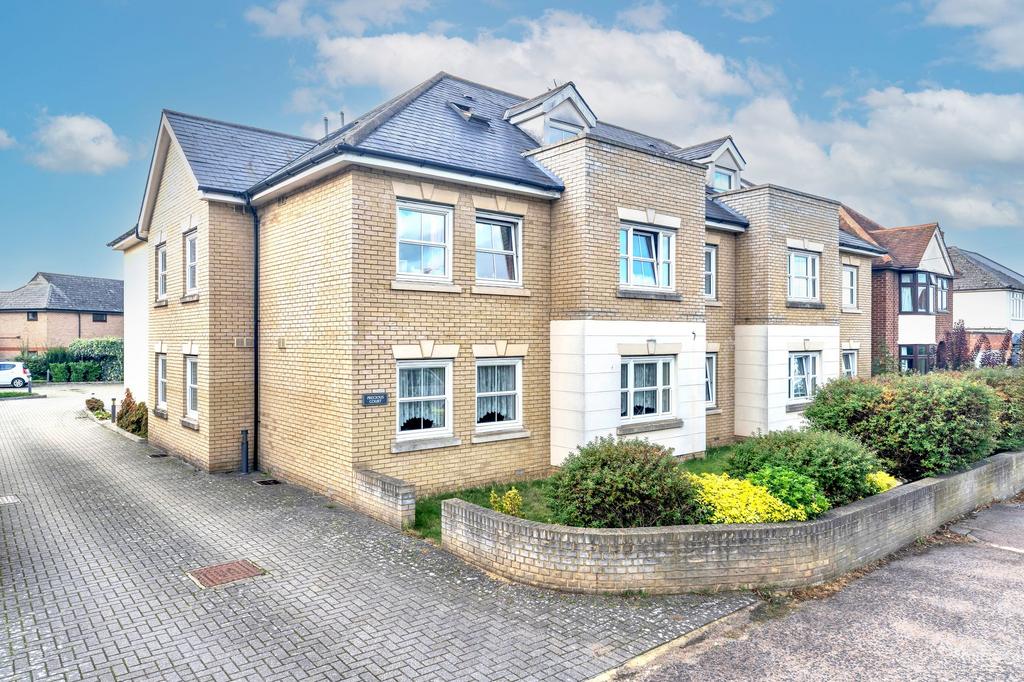 2 bedroom flat for sale