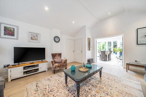 4 bedroom detached house for sale, Chelsfield Hill, Orpington, Kent