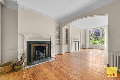 4 bedroom terraced house to rent, Cassland Road, London, E9