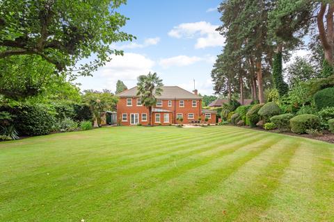 5 bedroom detached house to rent, Heath Rise, Virginia Water GU25