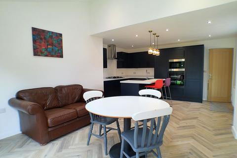 3 bedroom detached house for sale, Walnut Road, Bottesford, NG13