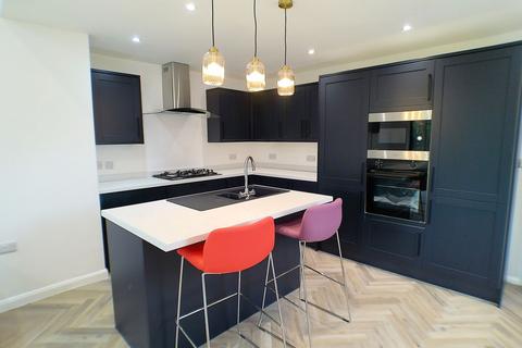 3 bedroom detached house for sale, Walnut Road, Bottesford, NG13