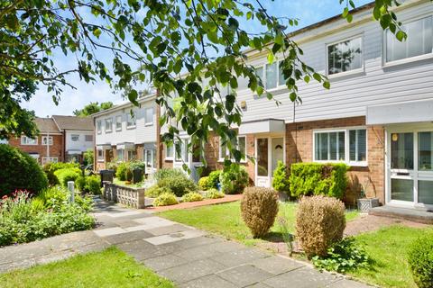 Kingspark Court, London, E18
