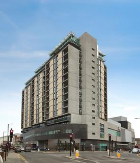 Kingsway, London N12