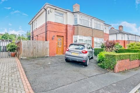 3 bedroom semi-detached house for sale, Berwick Avenue, Heckmondwike, West Yorkshire, WF16