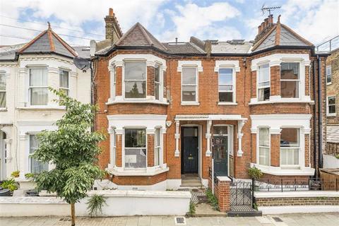3 bedroom maisonette to rent, Jedburgh Street, London SW11