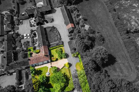 4 bedroom cottage for sale, Icknield Street, Beoley, Redditch