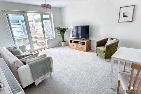 2 bedroom bungalow for sale, Keats Walk, Eastbourne BN23