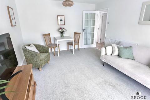 2 bedroom bungalow for sale, Keats Walk, Eastbourne BN23