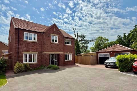 4 bedroom detached house for sale, Hudson Avenue, Anlaby,  HU10 7FW