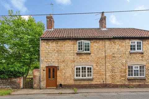2 bedroom semi-detached house for sale, High Street, Leadenham, Lincoln, Lincolnshire, LN5