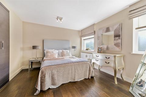 undefined, Boydell Court, St Johns Wood, NW8